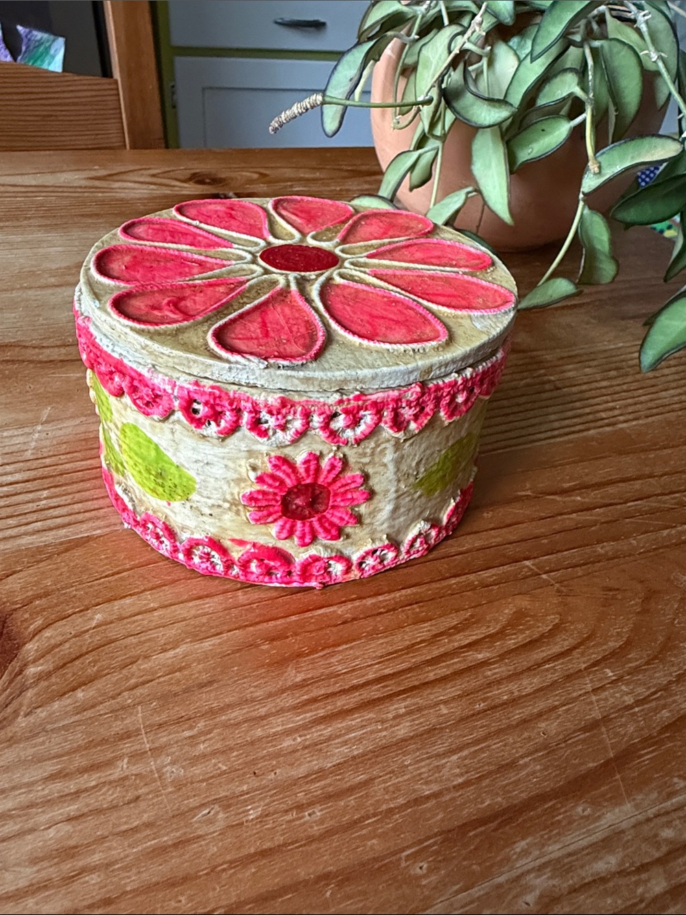 Vintage Flower Power Decorative Trinket Box